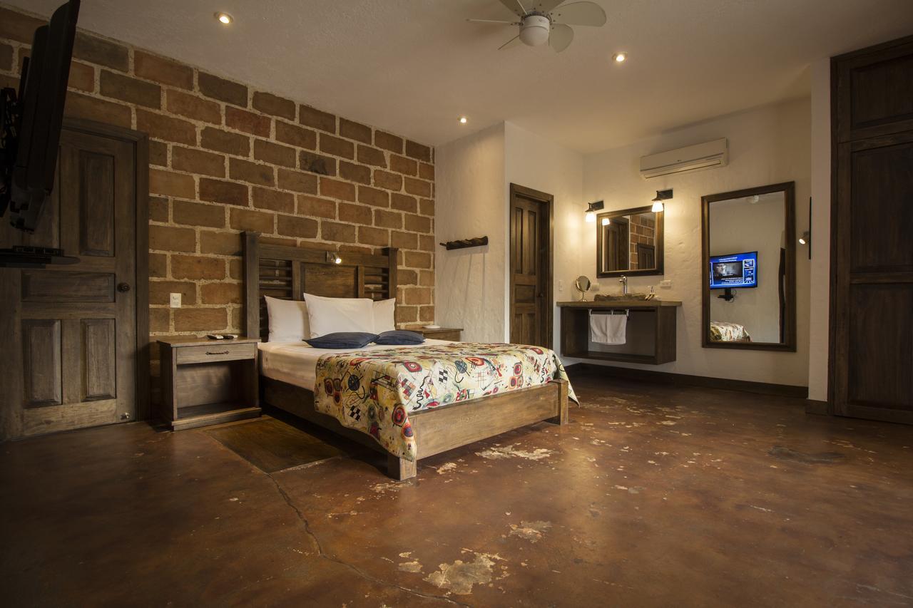 Aparthotel Casa Del Reloj à Medellín Extérieur photo